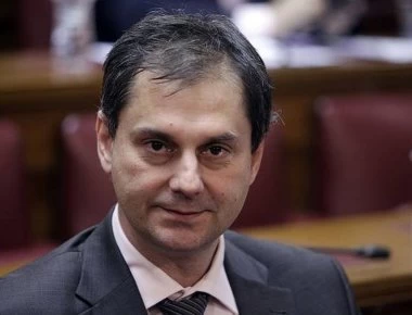 Χάρης Θεοχάρης: «Δεν υπάρχει κανένας λόγος οι τουρίστες να διακόψουν τις διακοπές τους»